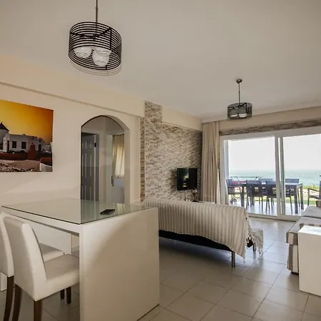 Mi̇remar Si̇tesi Apartment